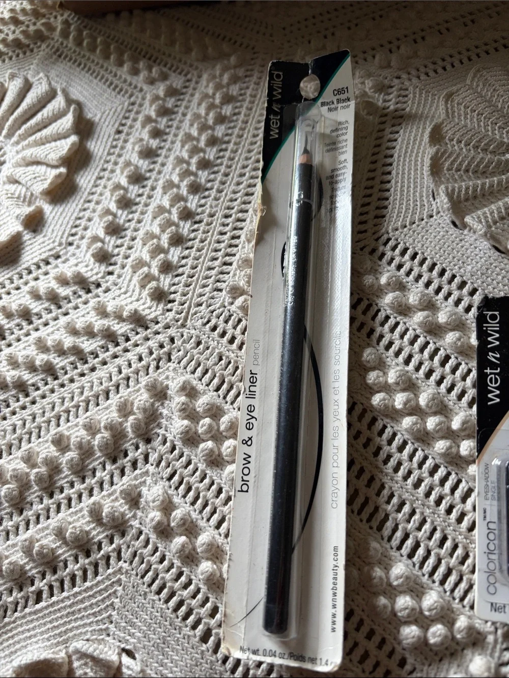 wet n wild Eye Trio — Black Pencil, Taupe Shadow, Teal Mascara